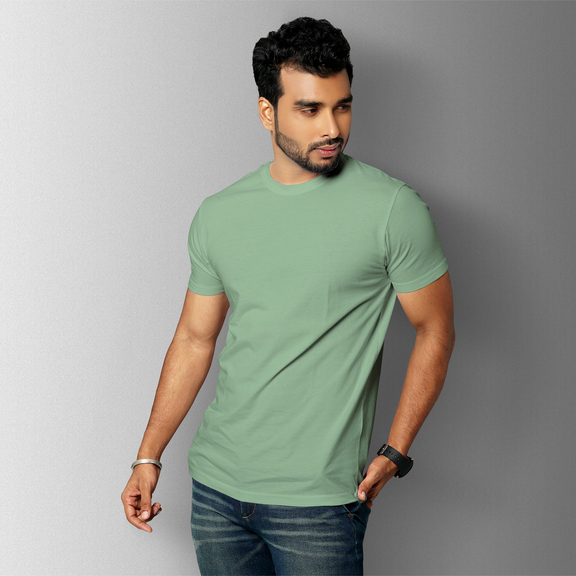 Basil Essential Round Neck Short Sleeve T-Shirt (Casual/Sports)