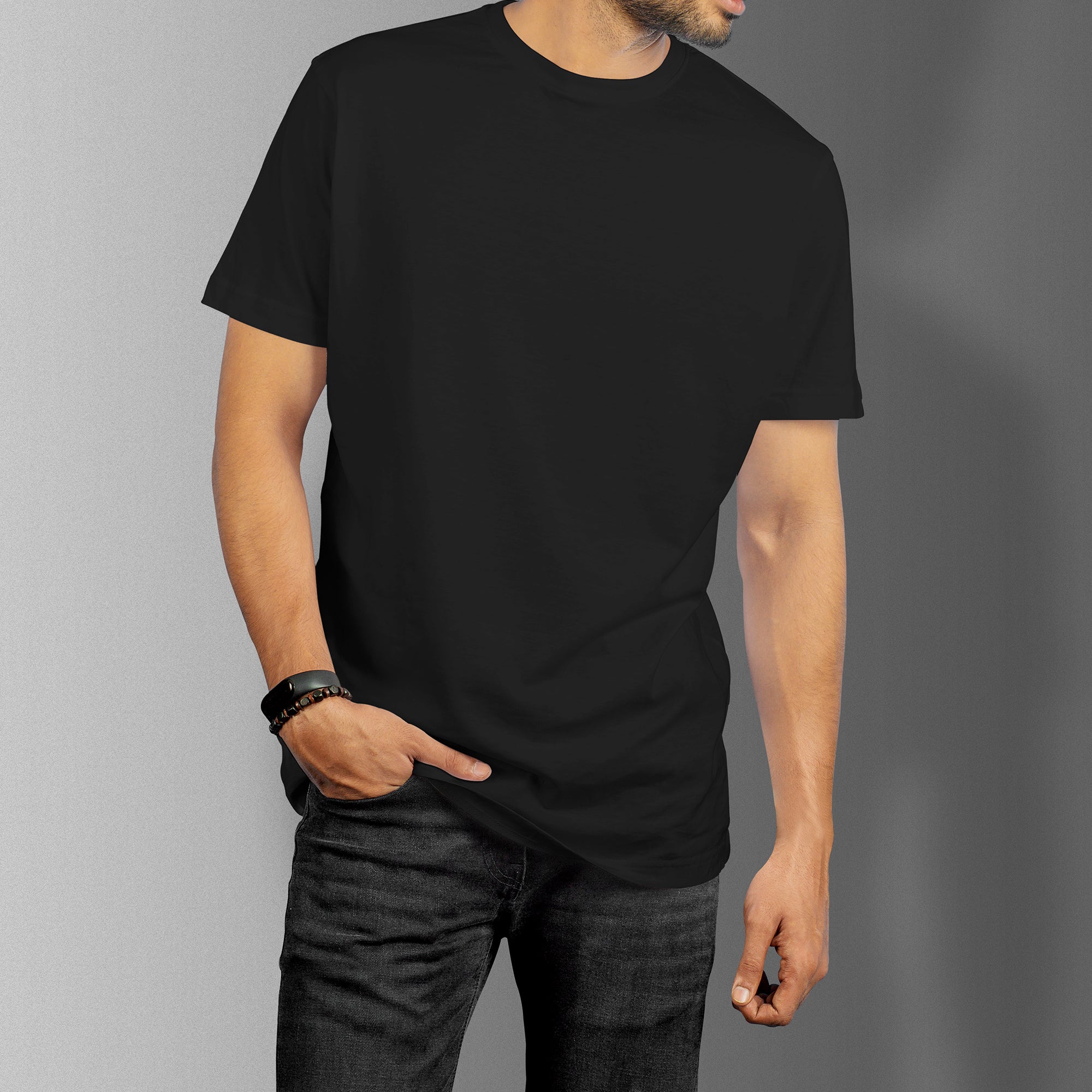 Black Essential Round Neck Short Sleeve T-Shirt (Casual/Sports)