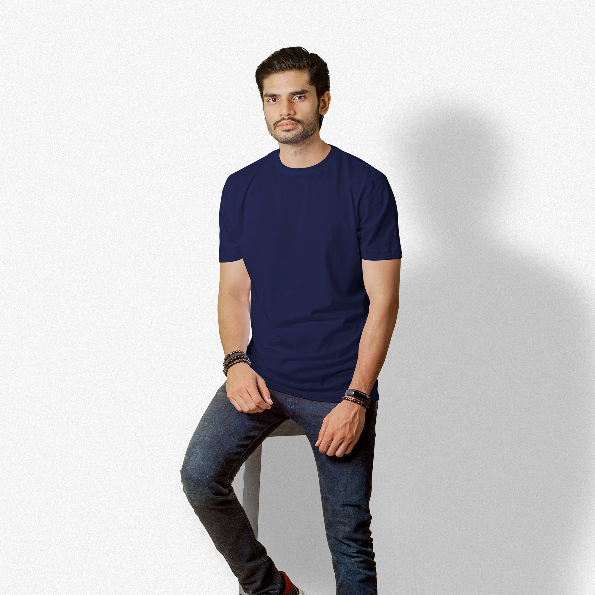 Navy Blue Essential Round Neck Short Sleeve T-Shirt (Casual/Sports)