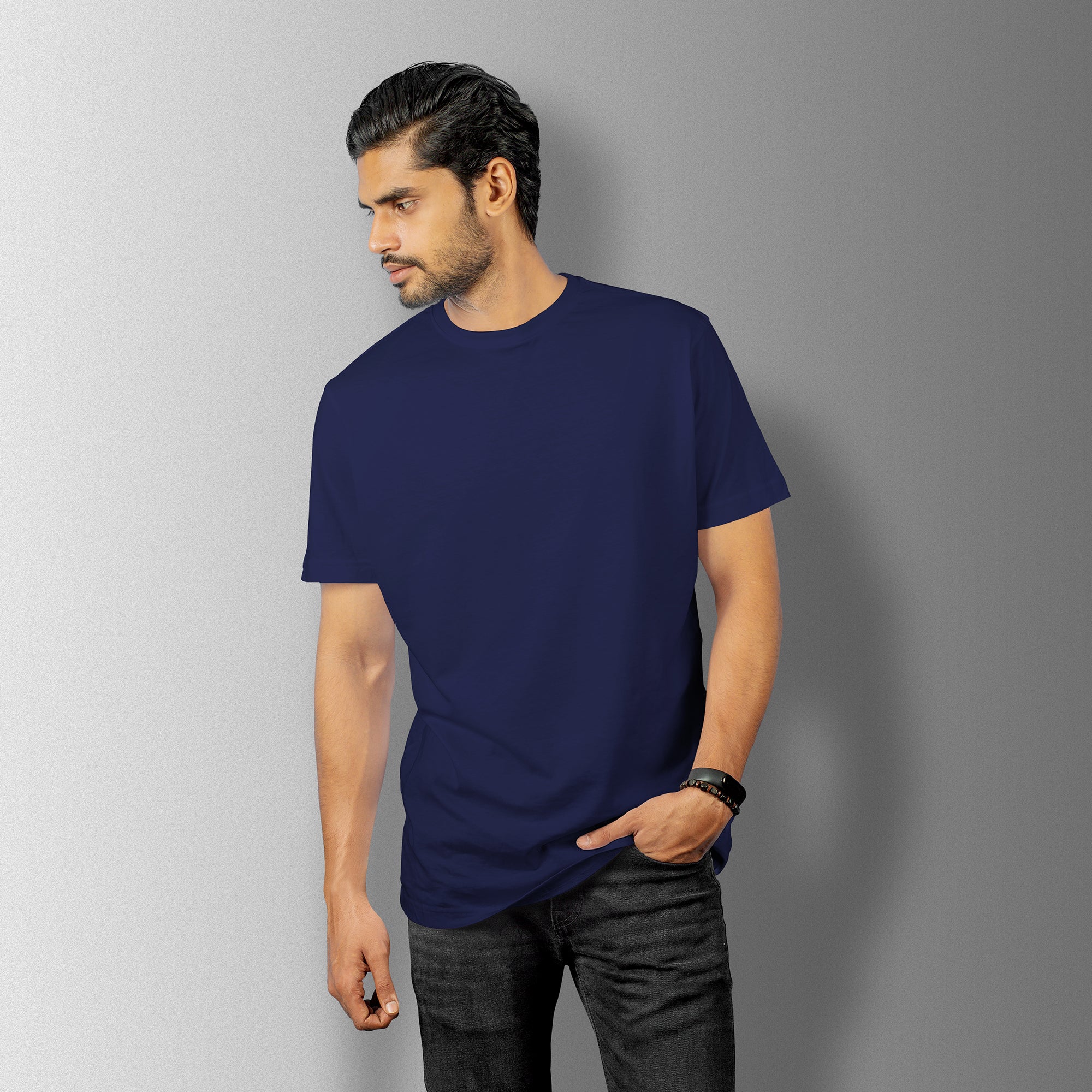 Navy Blue Essential Round Neck Short Sleeve T-Shirt (Casual/Sports)