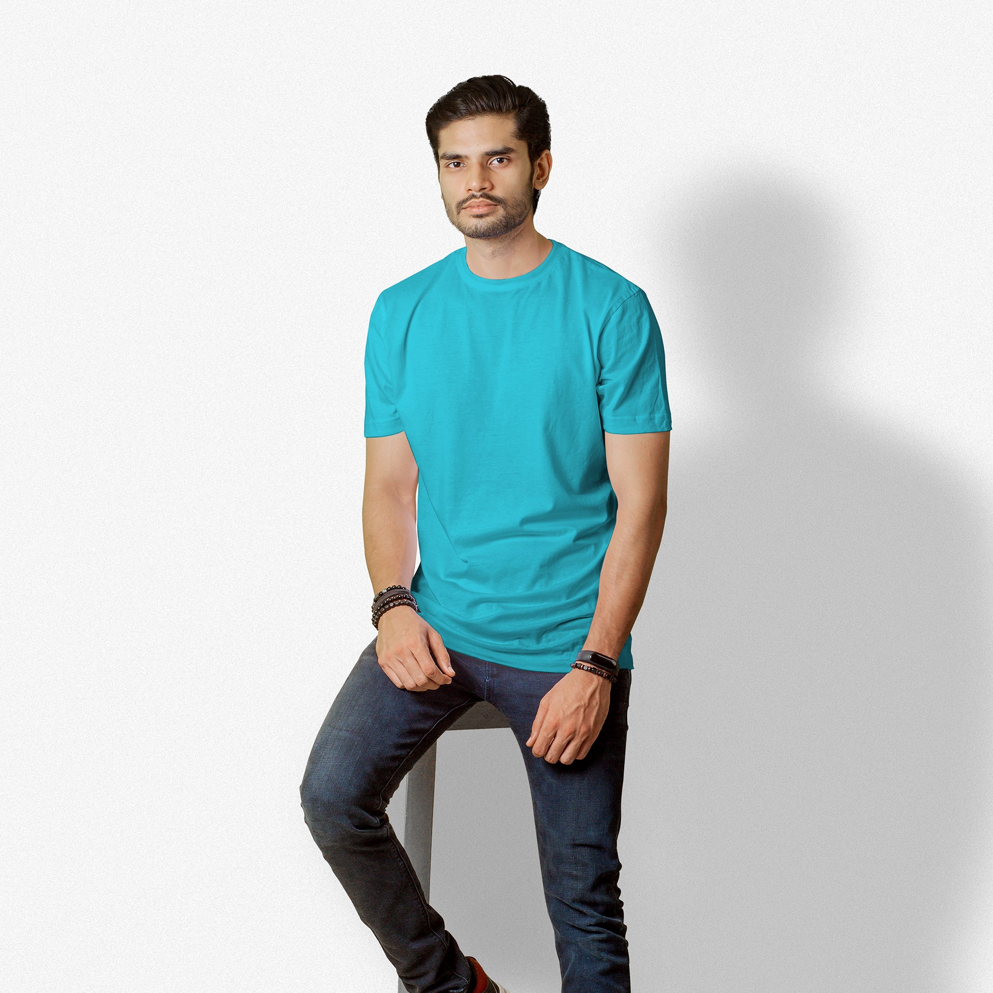 Sky Blue Essential Round Neck Short Sleeve T-Shirt (Casual/Sports)